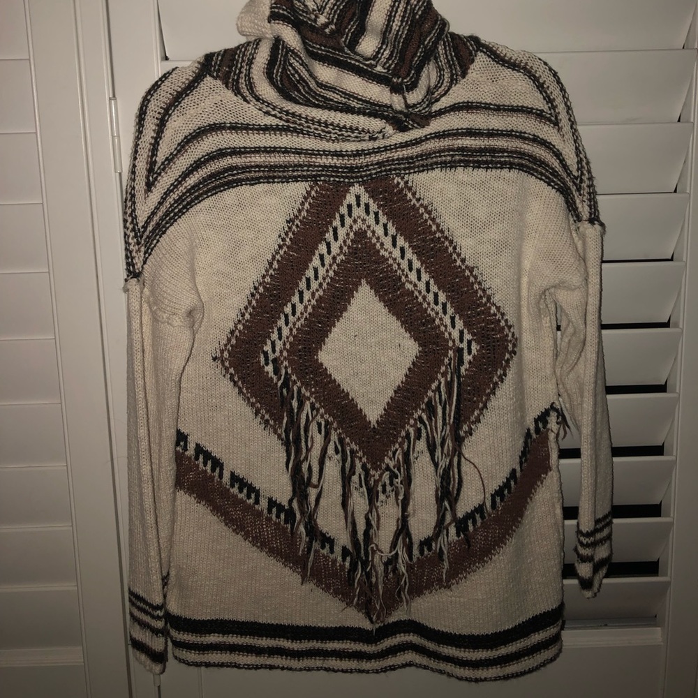 📫-Moccasin style sweater!